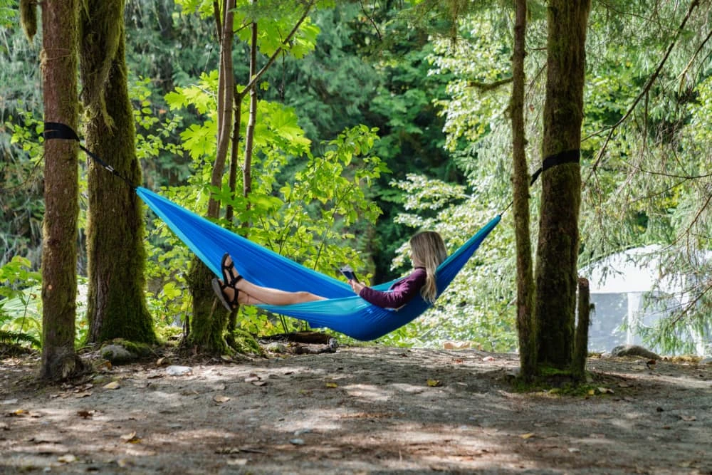 Woods Backpacker Single-Person Nylon Outdoor Camping Hammock W/ Tree Wraps & Carry Bag 5 Woods Backpacker Single-Person Nylon Outdoor Camping Hammock W/ Tree Wraps & Carry Bag - Image 3