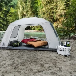 Woods ARCTIC Roto-Moulded Cooler, With Handle, 20-L, Arctic White -Woods Sales Store woods roto cooler 20l 3643a694 9b37 4d83 9b1d c97c1120c18f